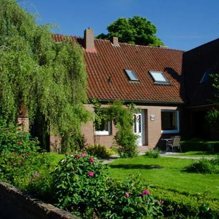 Hotel Gaestehaus An Der Fehnroute Ii, 11041 Leer